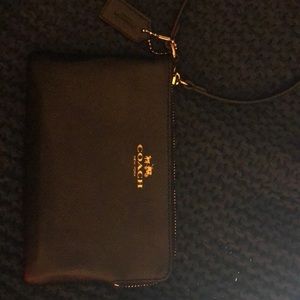 Authentic coach black wristlet nwot